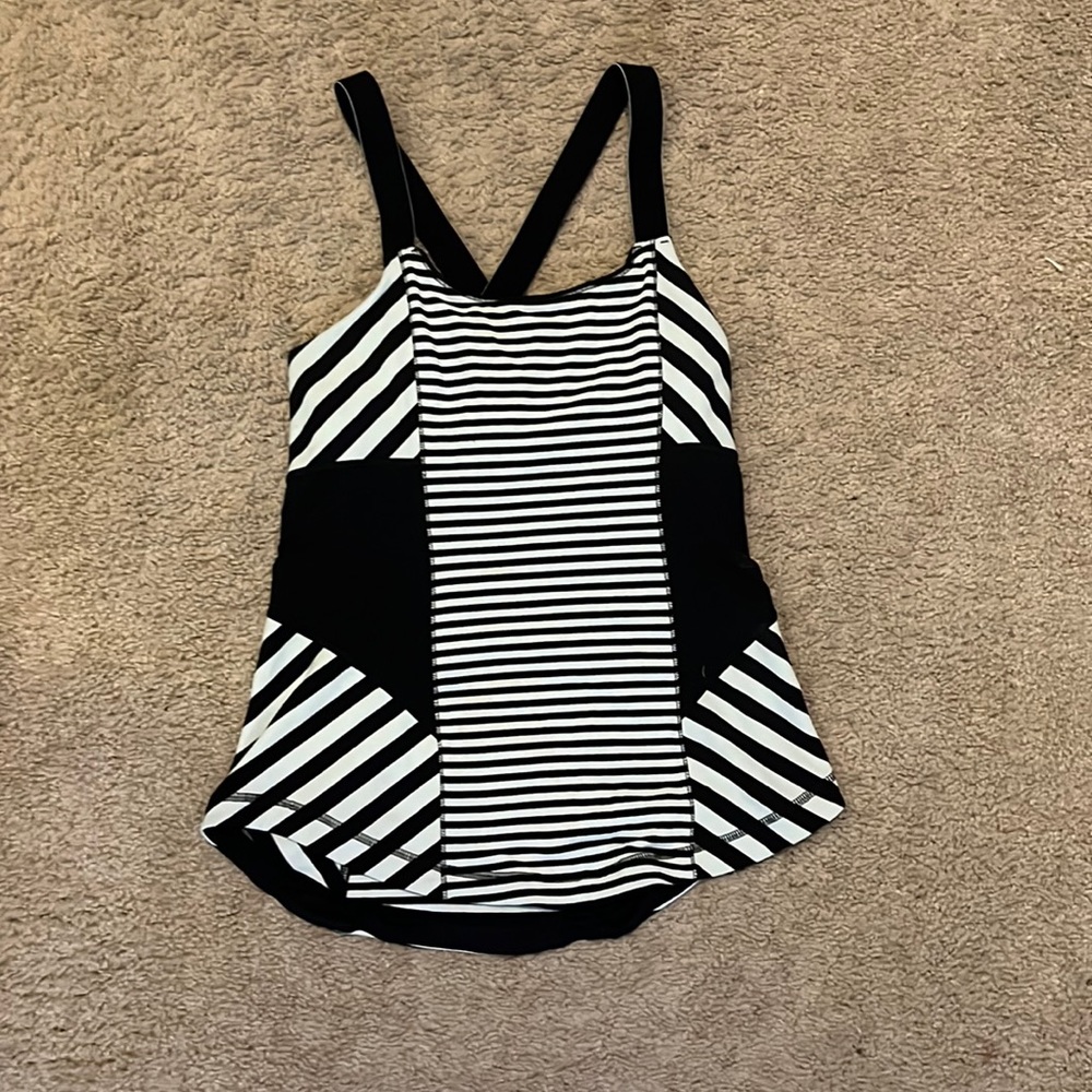 Lulu lemon workout tank